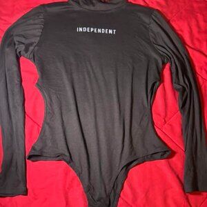 🖤 Fashion Nova “Independent” Logo Black Cut-Out Bodysuit — Sexy Night-Out Fit